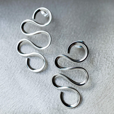 Swirls post earrings